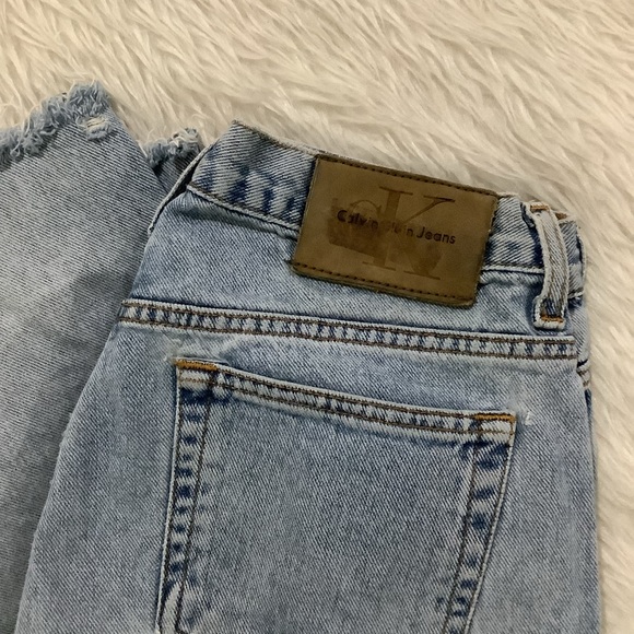 Vintage Calvin Klein cutoff knee length shorts - Picture 8 of 8